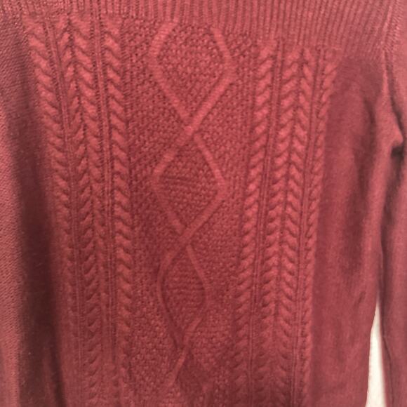 St. John's Bay Women's Size Large Cable-knit Crewneck Burgundy Sweater - Picture 4 of 9